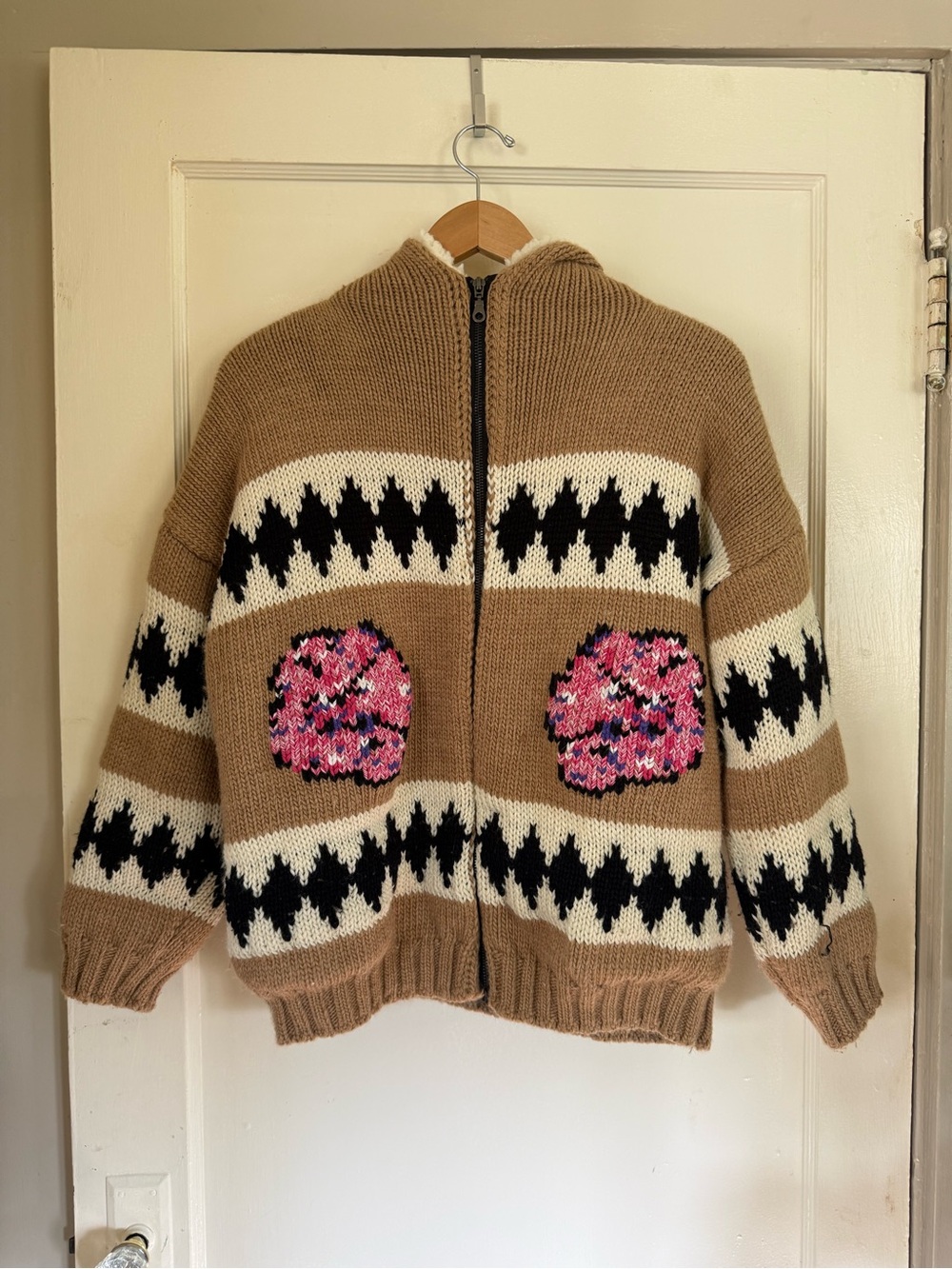 Madinga Sherpa Beige Hooded Zip-Up Sweater with Pink Floral Patches